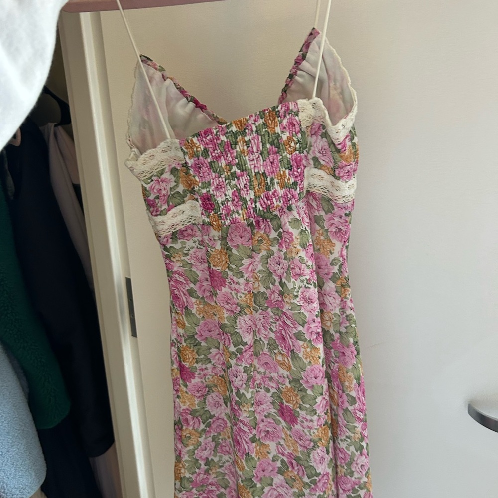 Princess Polly floral dress - Picture 2 of 3